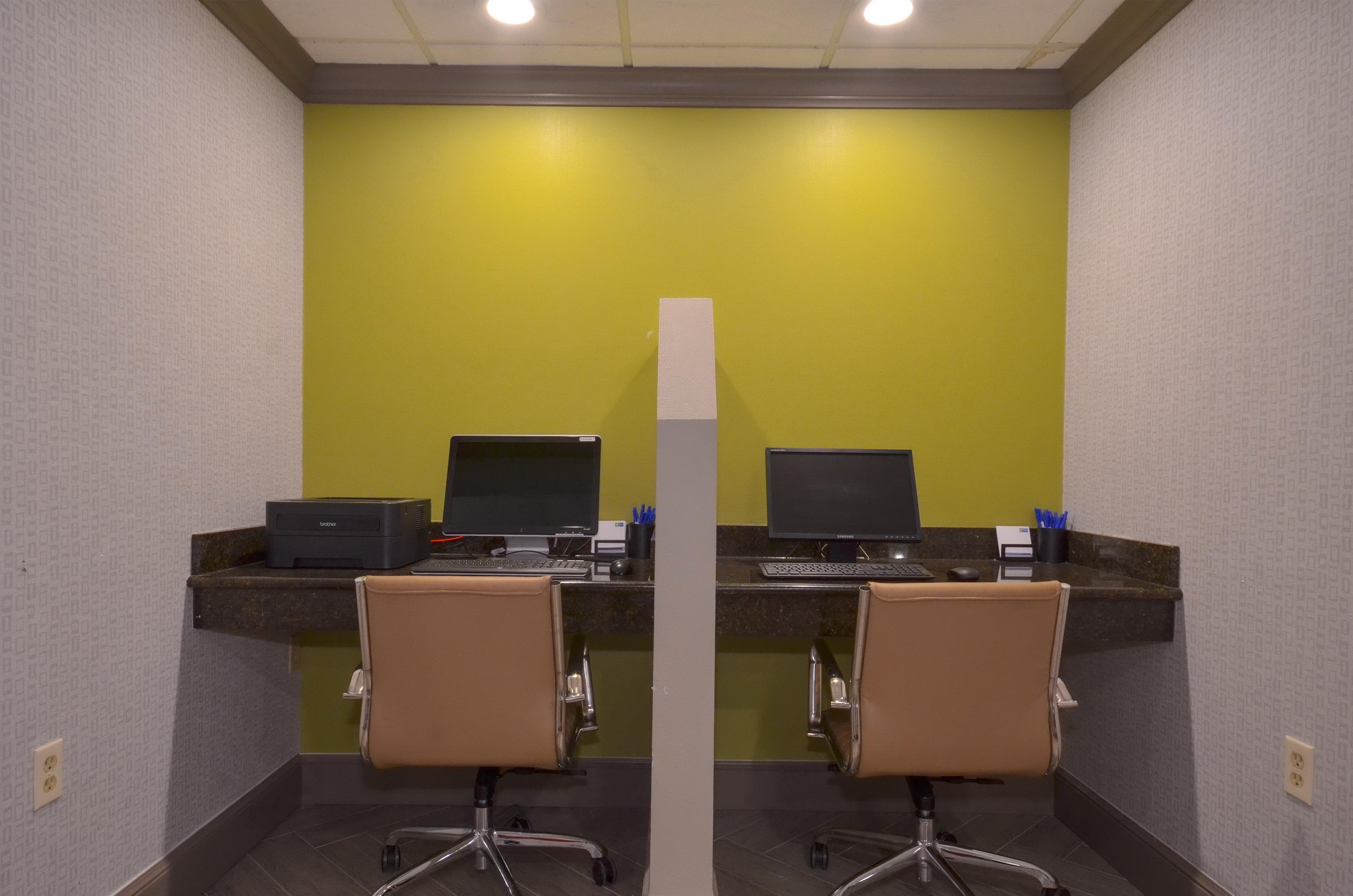 Holiday Inn Express & Suites Fayetteville University Of Arkansas Area By Ihg Екстер'єр фото