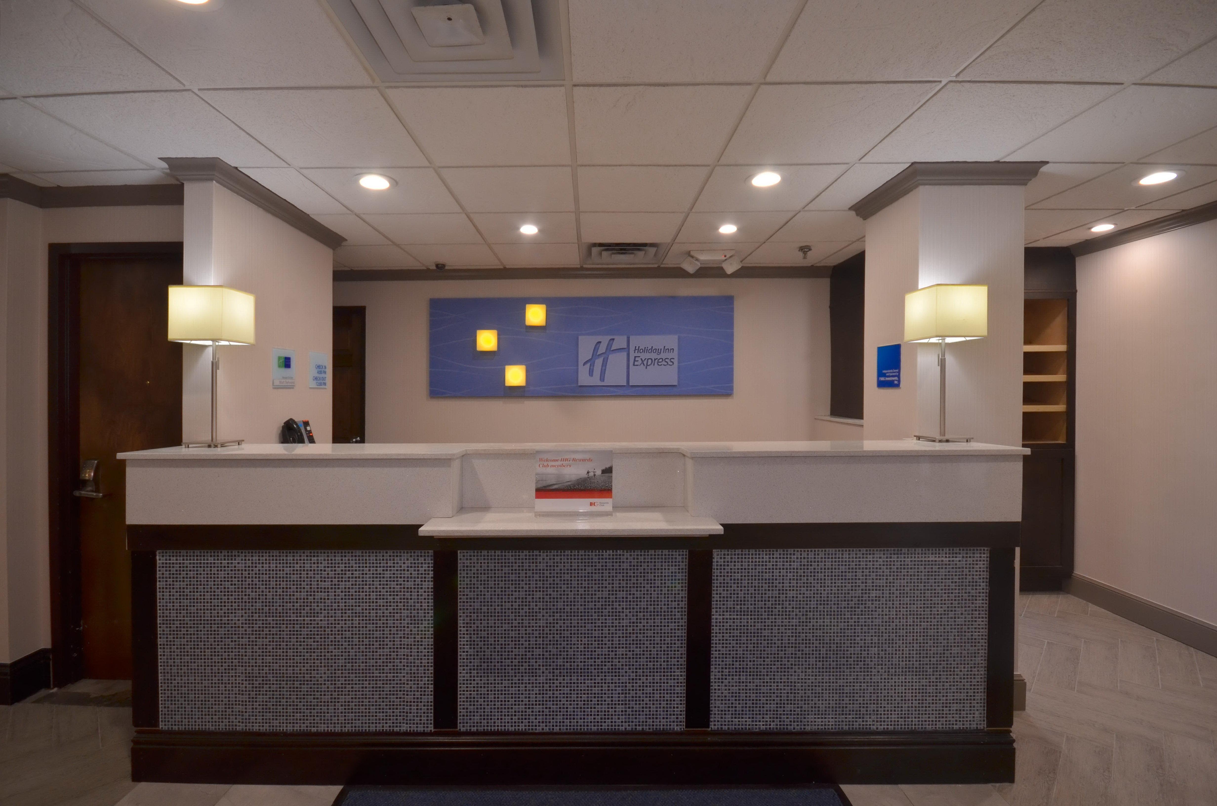 Holiday Inn Express & Suites Fayetteville University Of Arkansas Area By Ihg Екстер'єр фото