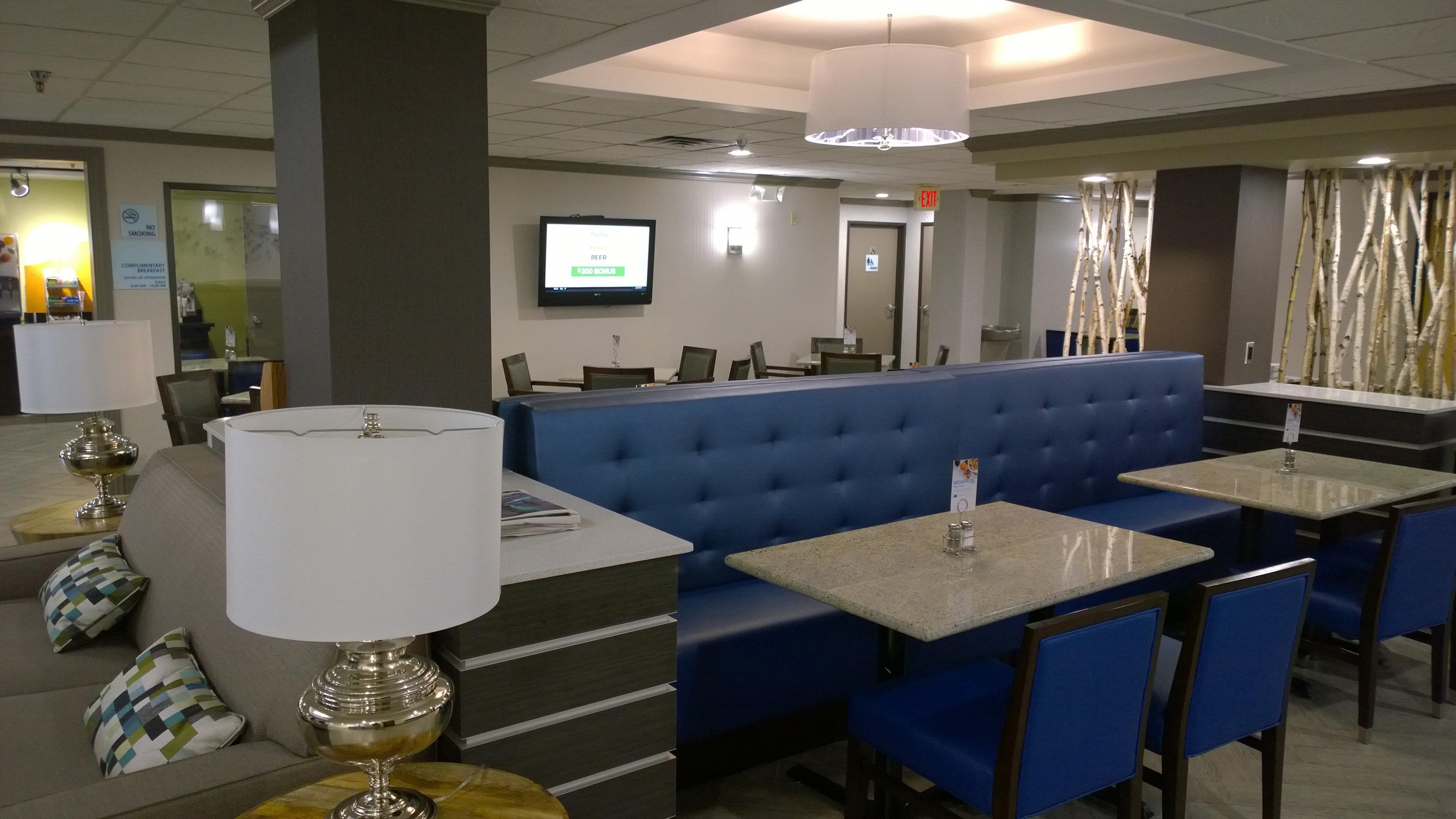 Holiday Inn Express & Suites Fayetteville University Of Arkansas Area By Ihg Екстер'єр фото
