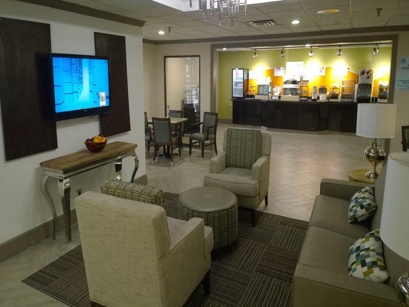 Holiday Inn Express & Suites Fayetteville University Of Arkansas Area By Ihg Екстер'єр фото
